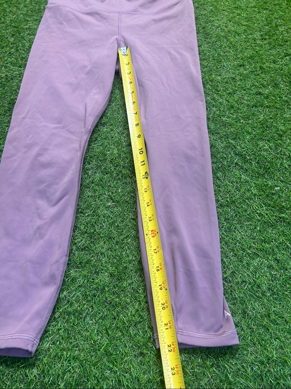 Athleta Girls Mauve High-Waist Leggings - Picture 3 of 9